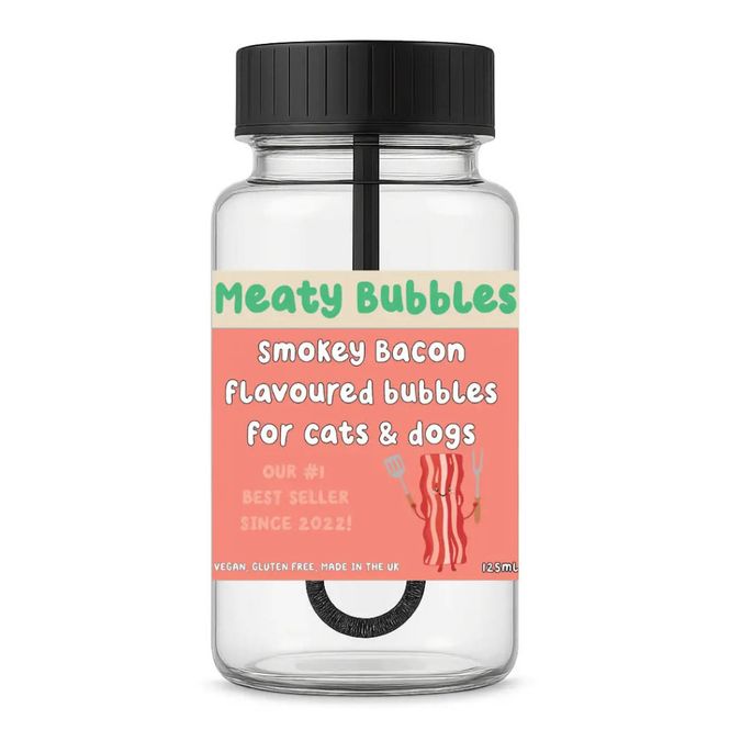 Huvudbild Såpbubblor för hund och katt med baconsmak